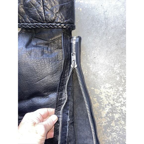 Hot Leathers Unisex Top Grain Black Leather Braided Trim Chaps Sz Small - Picture 7 of 7